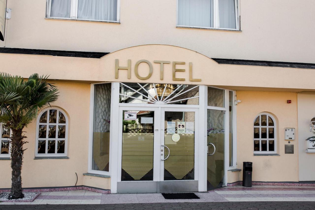 Bach Hotel Porta Westfalica Esterno foto